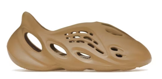 Adidas Yeezy Foam RNR Clay Taupe