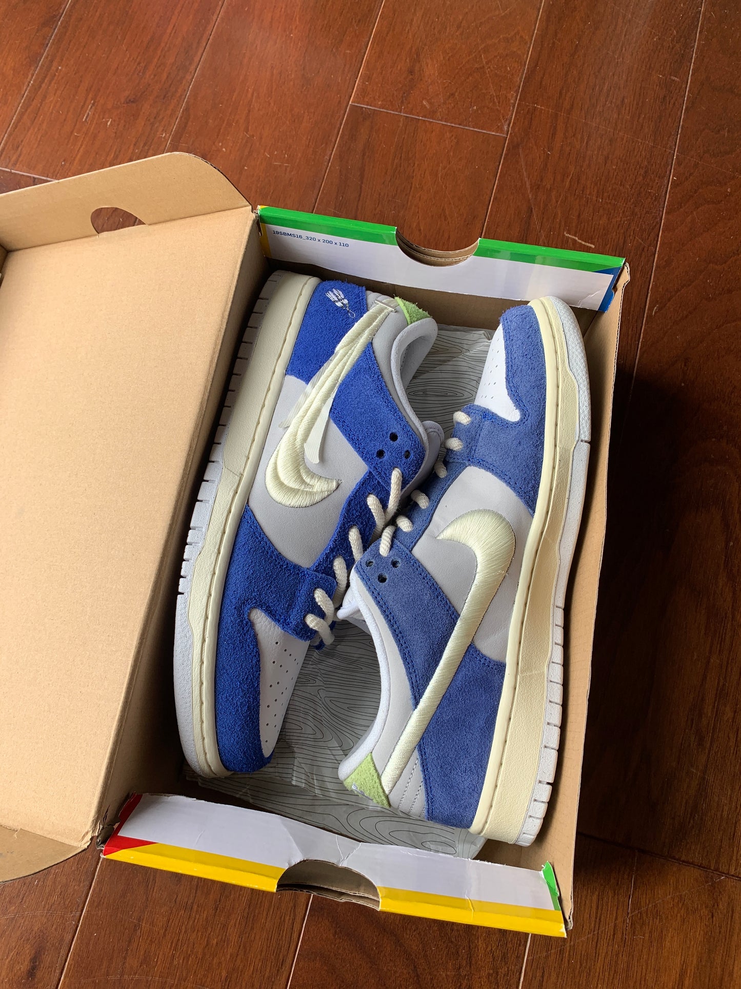 Nike SB Dunk Low Pro Fly Streetwear Gardenia