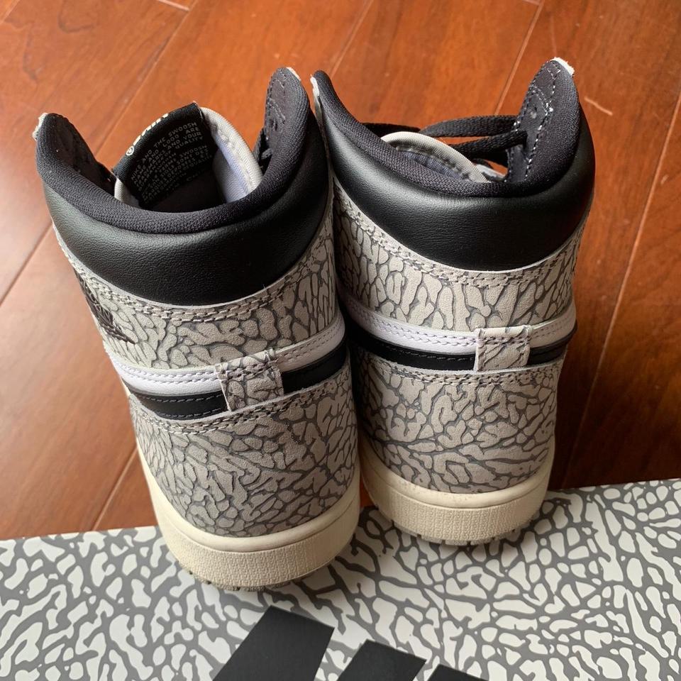 Jordan 1 Retro High OG White Cement