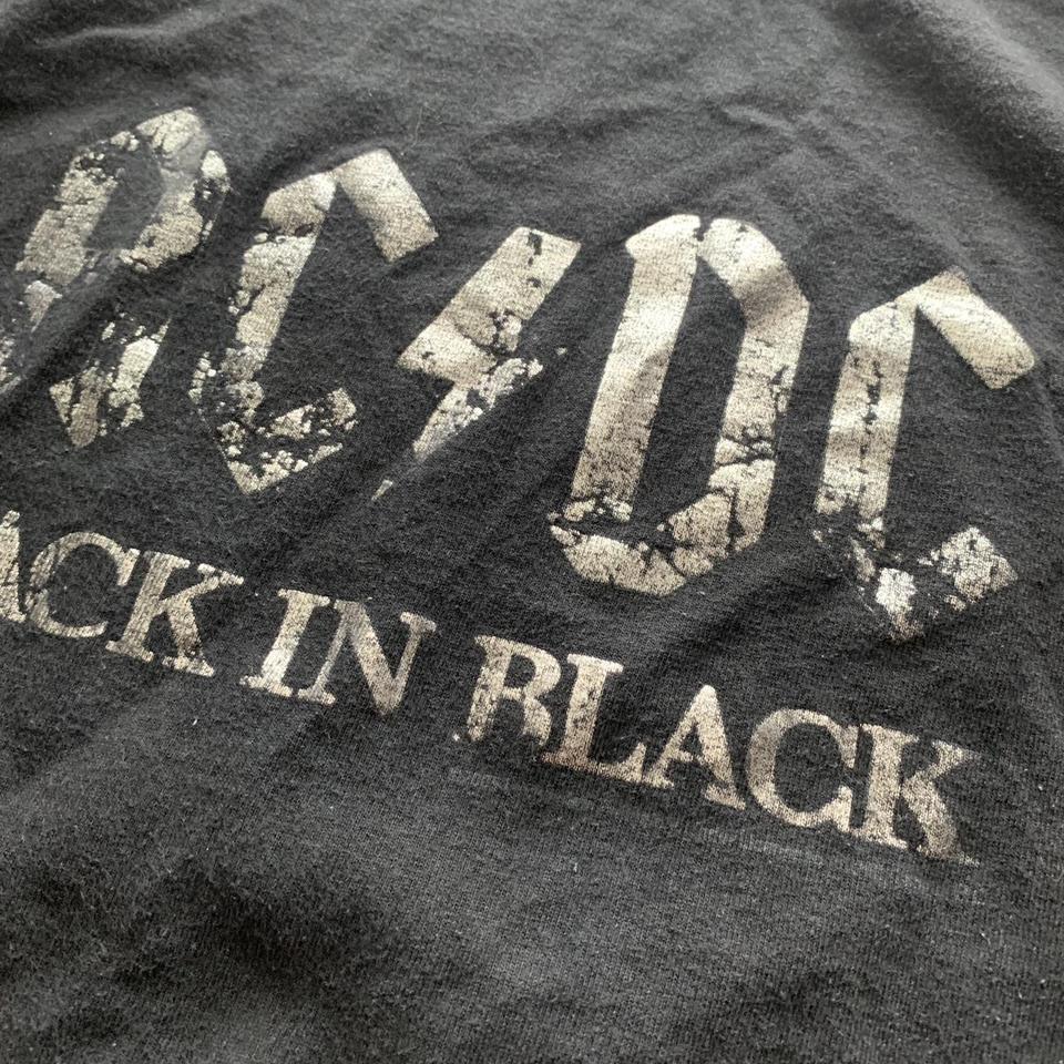 05’ AC/DC Back In Black